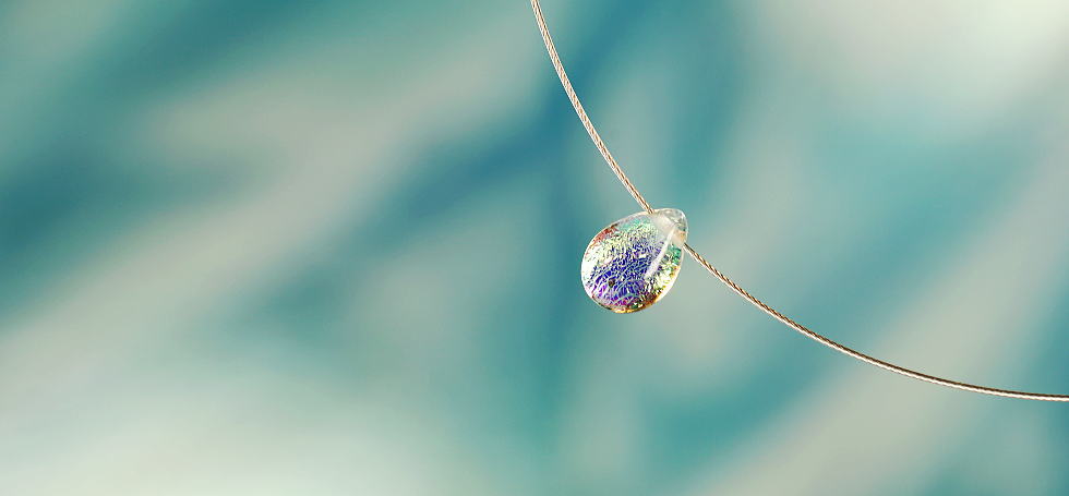 Dichroic drop