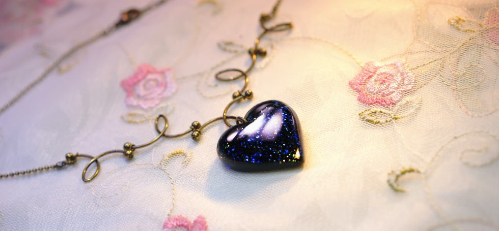 Heart of sparkle blueberry.