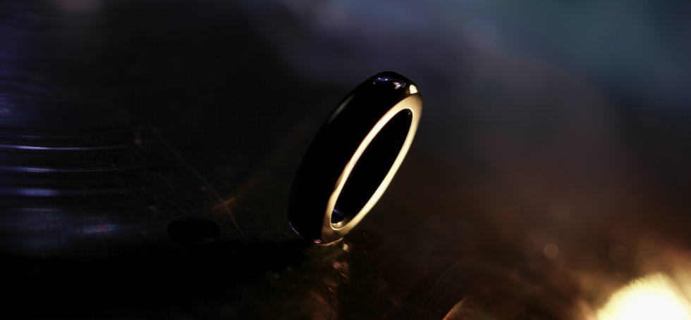 Modernism ring