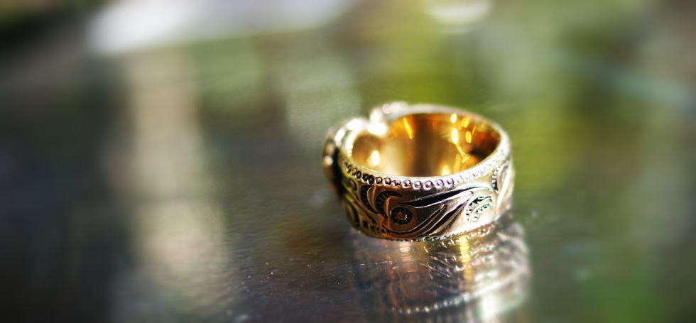 Antique noble heart ring