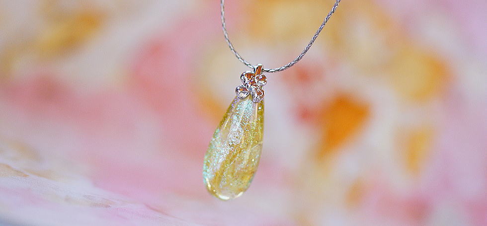 Dichroic amber drop ～ 琥珀色の涙 ～