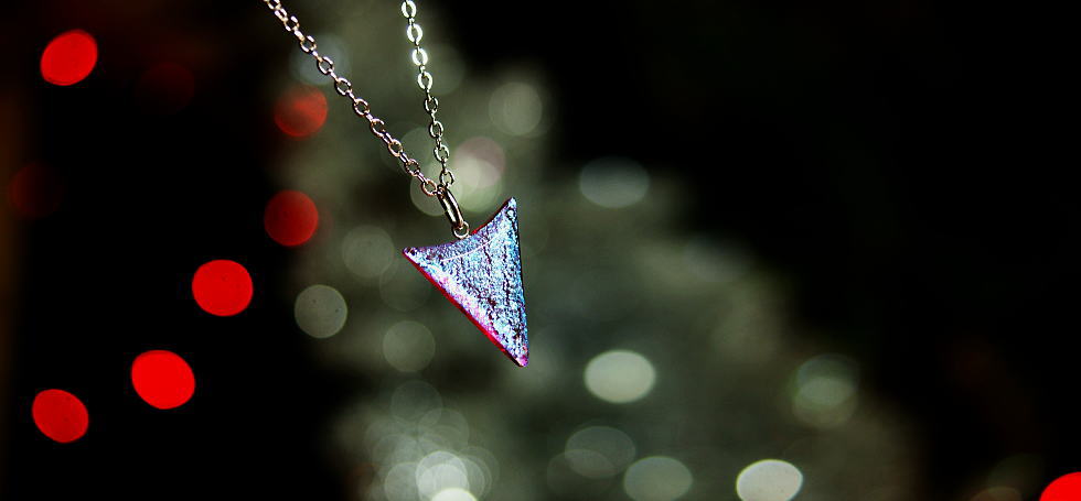 Dichroic triangle emblem ～ Charm ～