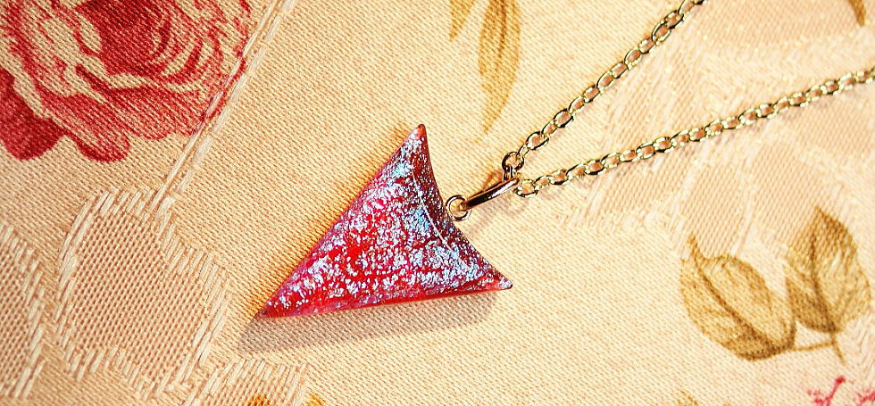 Dichroic triangle emblem ～ Charm ～